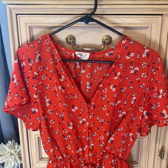 Flower Top - Picture 2 of 5